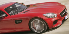 Mercedes представил новый спорткар AMG GT. Фотослайдер 0