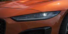 Lexus LC500 против Jaguar F-Type - Jaguar элементы