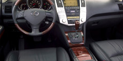 7 лет спустя. Тест-драйв Lexus RX 350 F Sport. Фотослайдер 6