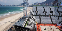 Фото стадиона для пляжного волейбола в Копакабане, сделанное 2 августа
