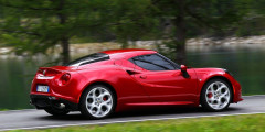 Alfa Romeo выпустит 8 новых моделей . Фотослайдер 2