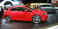 Франкфурт-2011. Opel Astra GTC показали раньше премьеры. ФОТО. ВИДЕО. Фотослайдер 0