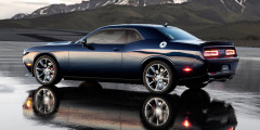 Dodge представил 600-сильный Challenger. Фотослайдер 0