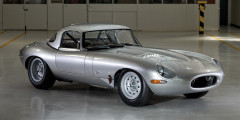 Компания Jaguar рассекретила прототип облегченного E-Type. Фотослайдер 0