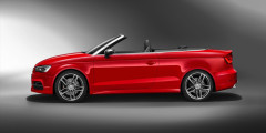 Audi S3 в кузове кабриолет получила 300-сильный мотор . Фотослайдер 0