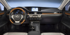 Управление комфортом. Тест-драйв нового Lexus ES. Фотослайдер 0