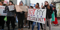Протестующие в Чикаго
