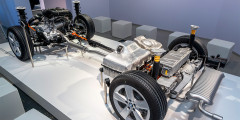 BMW выпустит автомобиль на водороде к 2020 году. Фотослайдер 0