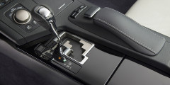 Управление комфортом. Тест-драйв нового Lexus ES. Фотослайдер 0