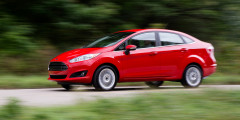 Ford одел Fiesta в новый кузов. Фотослайдер 0