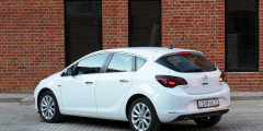 Wow-класс: Astra и cee'd против Mazda3. Фотослайдер 7