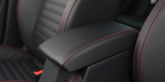 Красная линия. Тест-драйв Skoda Octavia RS. Фотослайдер 3