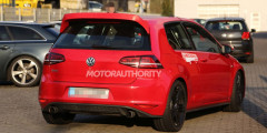 Volkswagen тестирует самую мощную версию Golf. Фотослайдер 0
