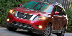 Nissan объявил старт продаж нового Pathfinder. Фотослайдер 0