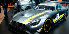 Mercedes представил преемника SLS AMG GT3. Фотослайдер 0