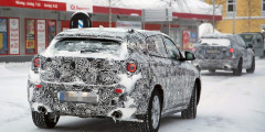 Компания BMW вывела на зимние тесты кроссовер X2. Фотослайдер 0