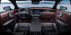 Новый Lexus LS получил рекордный проекционный дисплей