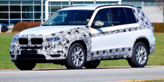 Новый BMW X5 заметили во время тестов . Фотослайдер 0