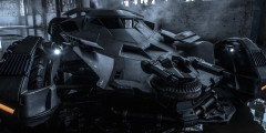В сети рассекретили автомобиль из фильма «Бэтмен против Супермена». Фотослайдер 0