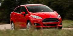 Ford одел Fiesta в новый кузов. Фотослайдер 0