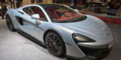 McLaren показал в Женеве новый спорткар 570GT. Фотослайдер 0