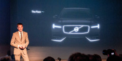 Volvo показала, как будет выглядеть новый XC90. Фотослайдер 0
