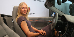 Мария Шарапова стала лицом бренда Porsche. Фотослайдер 0
