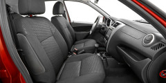 Datsun поднял цены на хэтчбек mi-DO. Фотослайдер 0