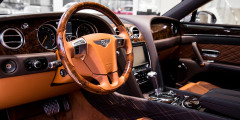 Bentley представила спецверсии Continental и Flying Spur для России