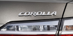 Toyota представила обновленную Corolla. Фотослайдер 1