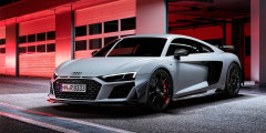 Audi представила 620-сильный спорткар Audi R8 RWD за 225 000 евро
