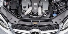 Mercedes-Benz представил конкурента BMW X6M. Фотослайдер 0