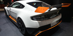 Aston Martin оснастил спорткар Vulсan 800-сильным мотором. Фотослайдер 1