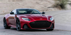 Новый спорткар Aston Martin DBS Superleggera рассекретили до премьеры