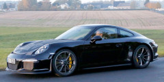 Porsche 911 R впервые замечен на тестах . Фотослайдер 0