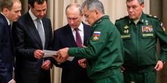 На встрече присутствовали руководители Министерства обороны и Генерального штаба ВС России. Владимир Путин объяснил это тем, что хотел представить Асаду «людей, которые сыграли решающую роль в спасении Сирии».

