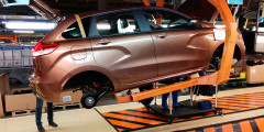 АвтоВАЗ объявил о старте серийного производства Lada XRAY. Фотослайдер 1
