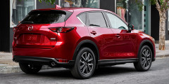 Mazda представила CX-5 нового поколения. Фотослайдер 1