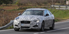 Jaguar завершает тесты нового поколения XF. Фотослайдер 0