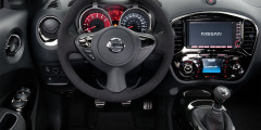Замшевое безумие. Тест-драйв Nissan Juke Nismo RS. Фотослайдер 5