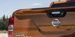 Nissan показал новую Navara для Европы. Фотослайдер 0