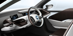 BMW из розетки: электромоторы и космический дизайн. Фотослайдер 1