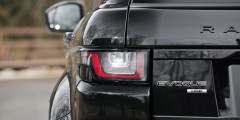 Range Rover Evoque против Infiniti QX30 - Evoque внешка