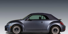 Volkswagen представил кабриолет Beetle. Фотослайдер 0