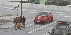 Новый BMW X6 заметили без камуфляжа. Фотослайдер 0