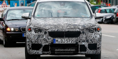 Второе поколение BMW X1 получит передний привод. Фотослайдер 0