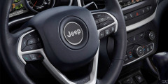 Jeep Cherokee отправят в серию позже запланированного. Фотослайдер 0