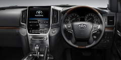 Toyota обновила внедорожник Land Cruiser. Фотослайдер 0