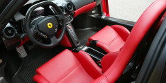 Ferrari подогревает интерес к наследнику Enzo. Фотослайдер 0