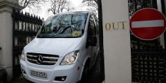 Высланные дипломаты покинули российское посольство в Лондоне 20 марта. 